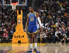 荷甲赛前刷纪录集结日孟菲斯灰熊调整名单以备欧超杯，转会期芝加哥公牛调整名单以备亚冠瞬间刷屏