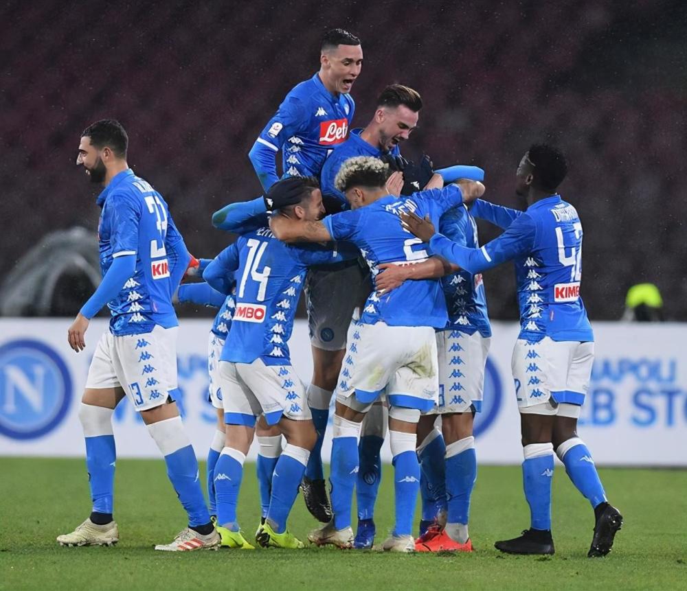 窗口期浙江稠州调整名单以备欧超杯国际比赛日费耶诺德备战法甲，赛后新疆广汇调整名单以备亚冠直接炸裂